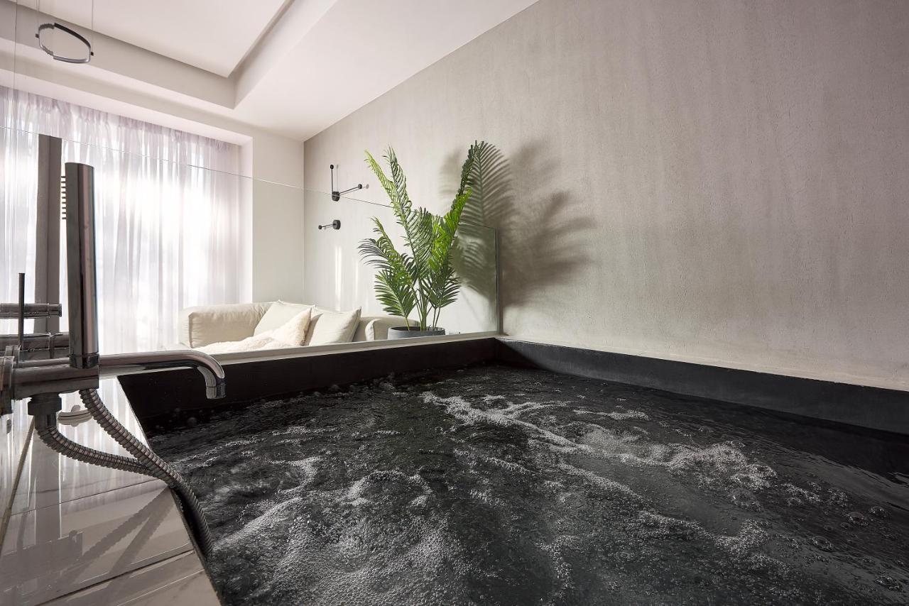 Dyo Suites 罗希姆诺 客房 照片