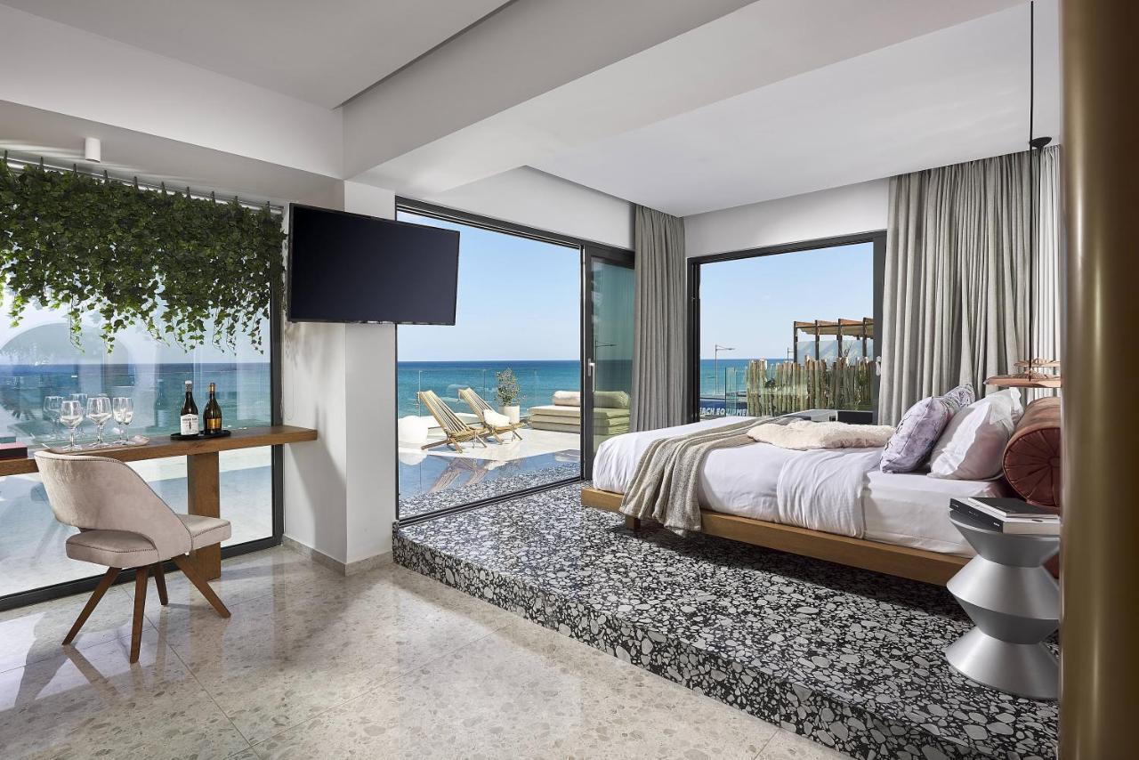Dyo Suites 罗希姆诺 外观 照片