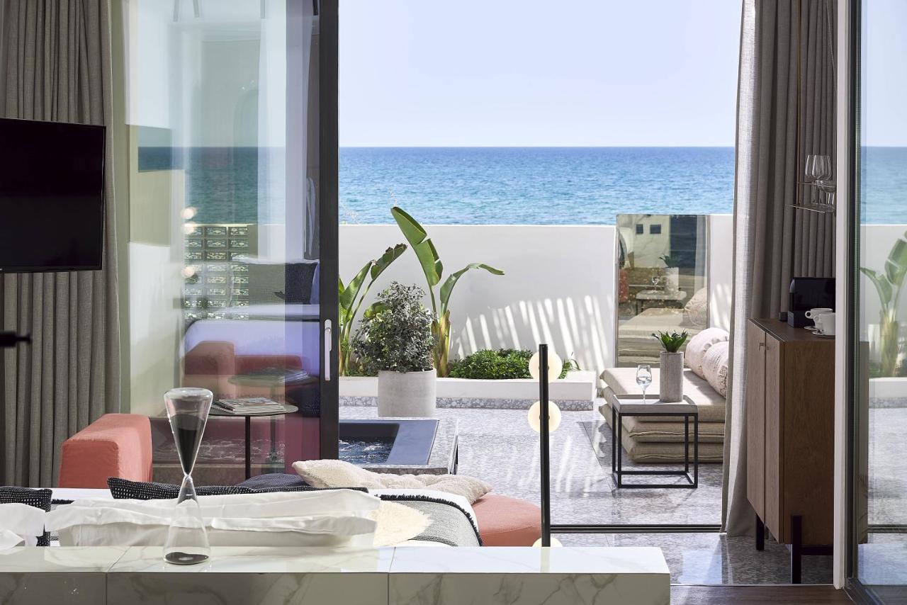 Dyo Suites 罗希姆诺 外观 照片