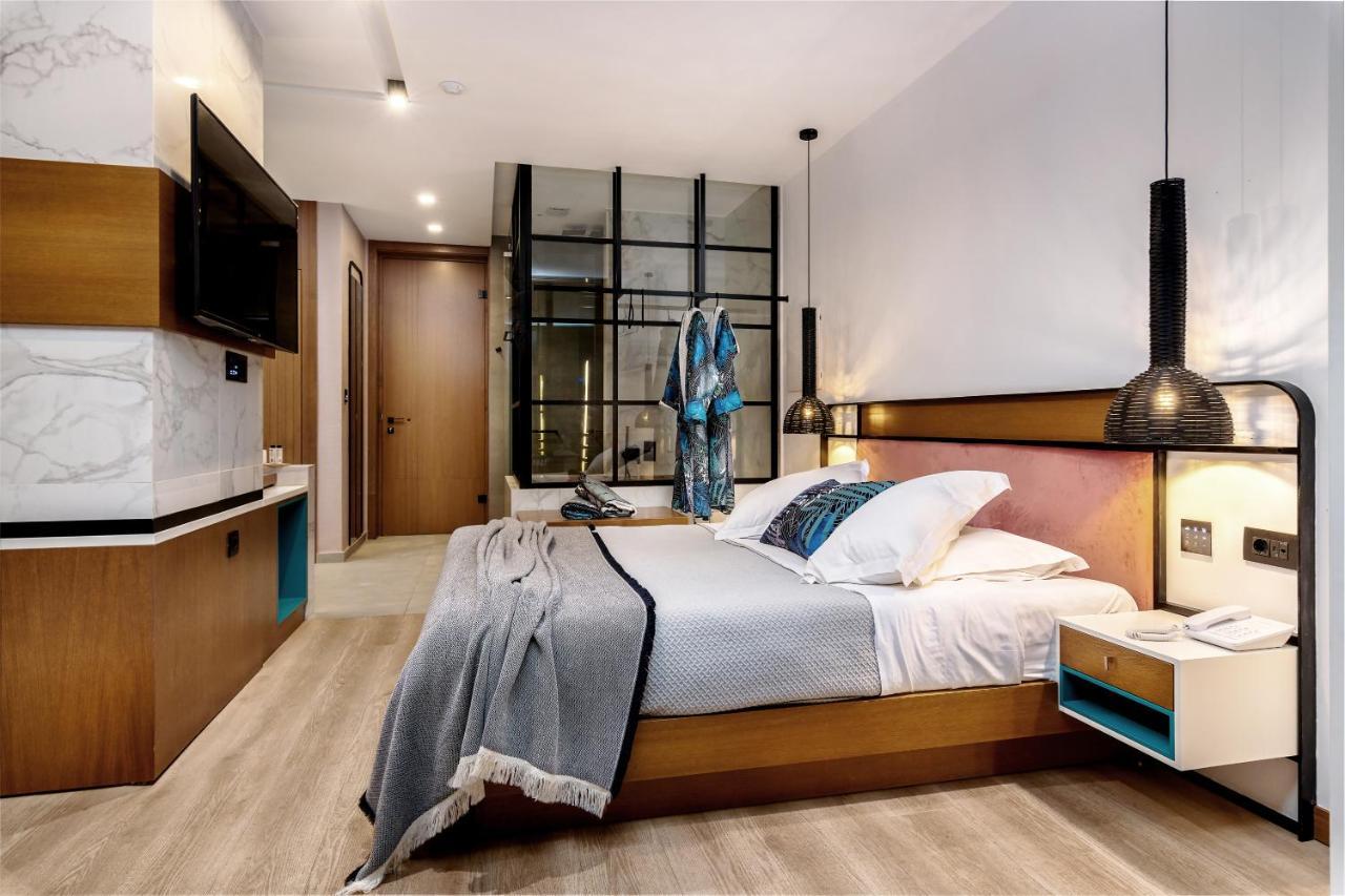 Dyo Suites 罗希姆诺 外观 照片